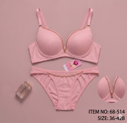 Luxury Ribbed Push-Up Bra & Thong Set with Gold Chain Detail